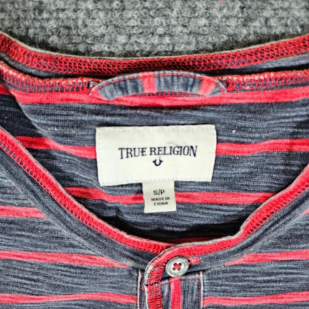 Y2K True Religion Striped Button Short Sleeve T Shirt Red/Black Men's SIze Small - Picture 2 of 6